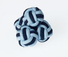  K38 - Sky / Navy Knots