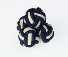  K55 - Navy / Cream Knots